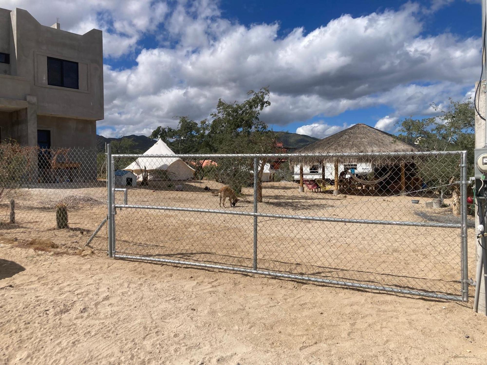 Hotel Glamping 3 Idiomas El Sargento Exterior foto